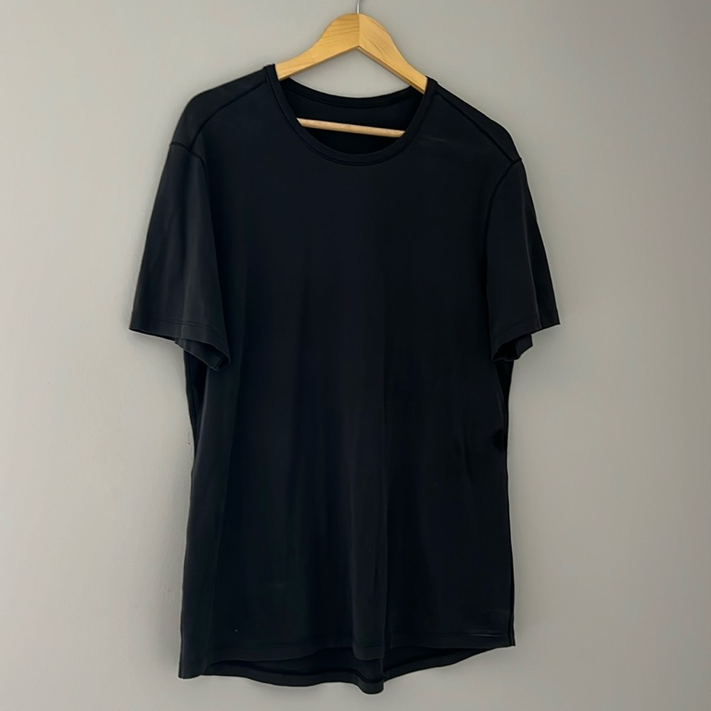 Men’s Lululemon Basic T Shirt Large Black